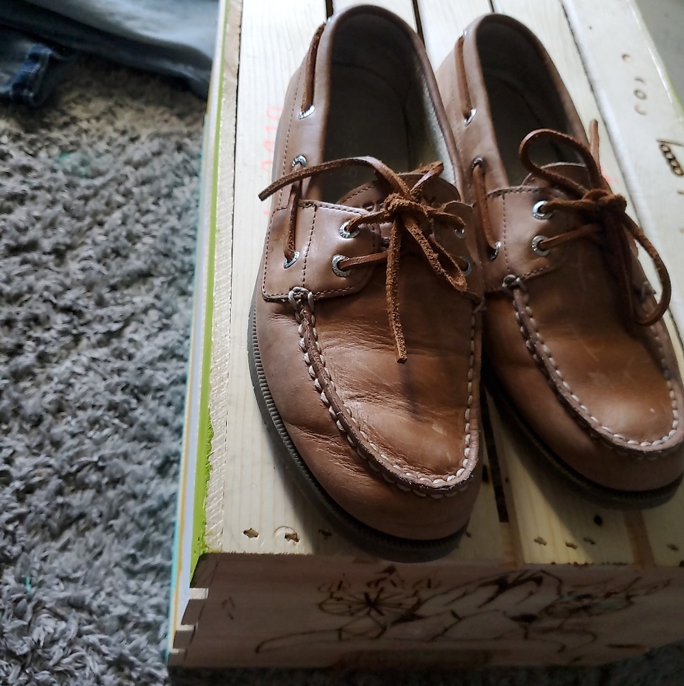 Sperrys womens boat shoes